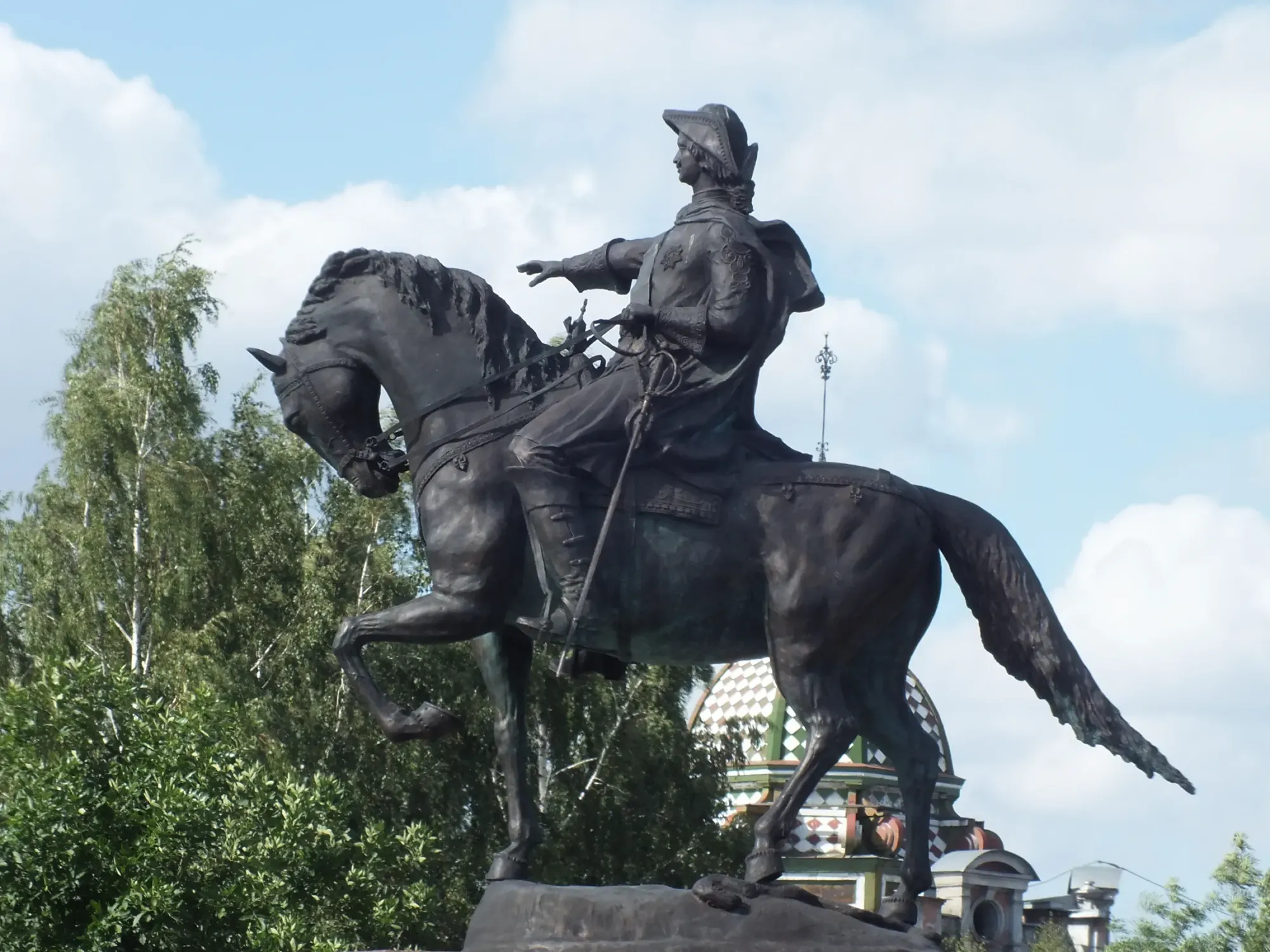 Памятник Петру I в Бийске: к 300-летию города