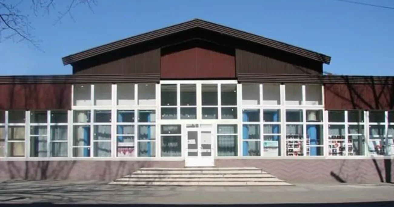 Новошахтинский драматический театр: Искусство, Сообщество и Традиции