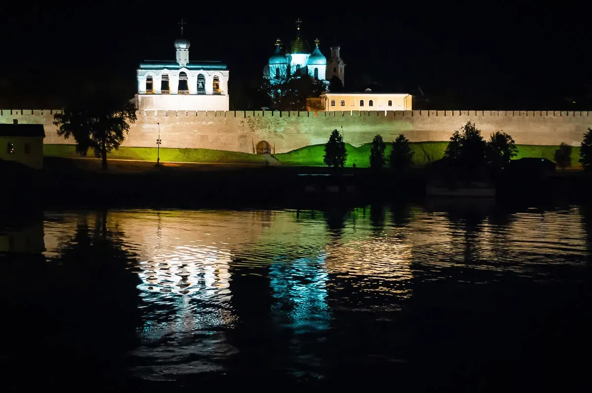 Летние ночные экскурсии по Кремлю