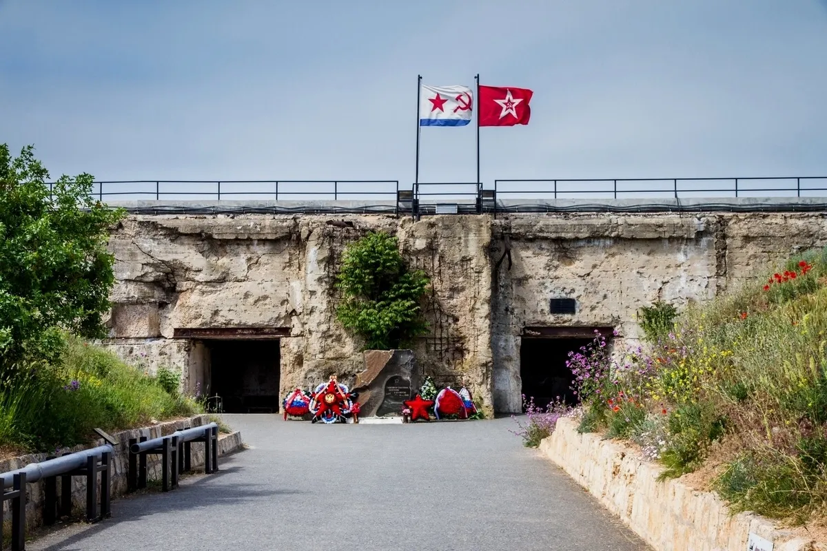 Мемориальный комплекс «35-я береговая батарея»