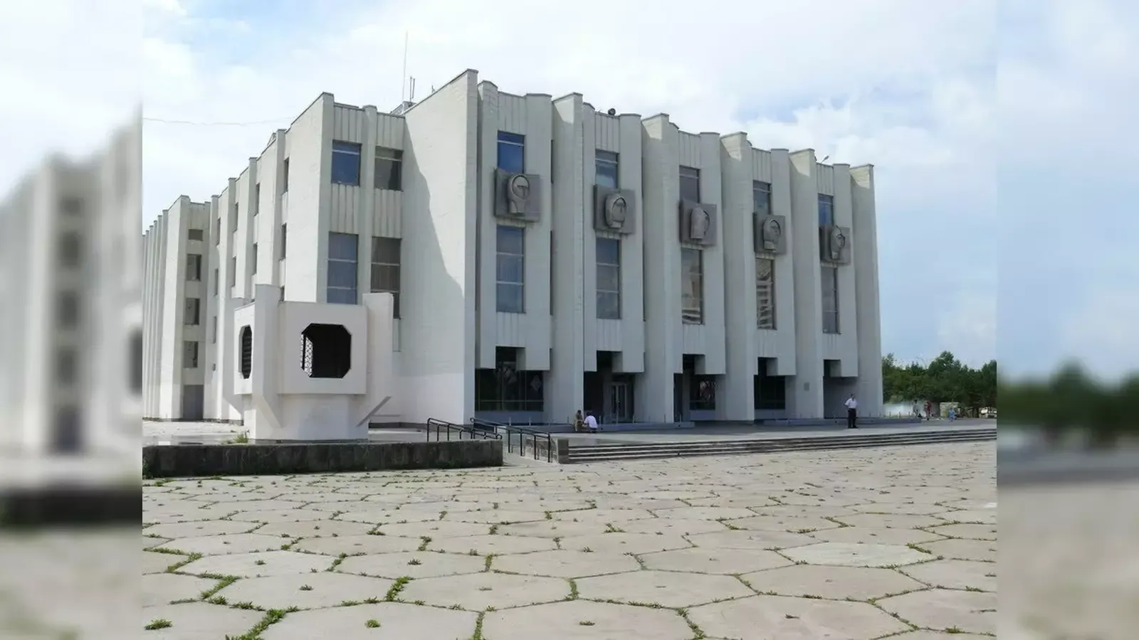 Драматический театр Комсомольска-на-Амуре: История и Современность