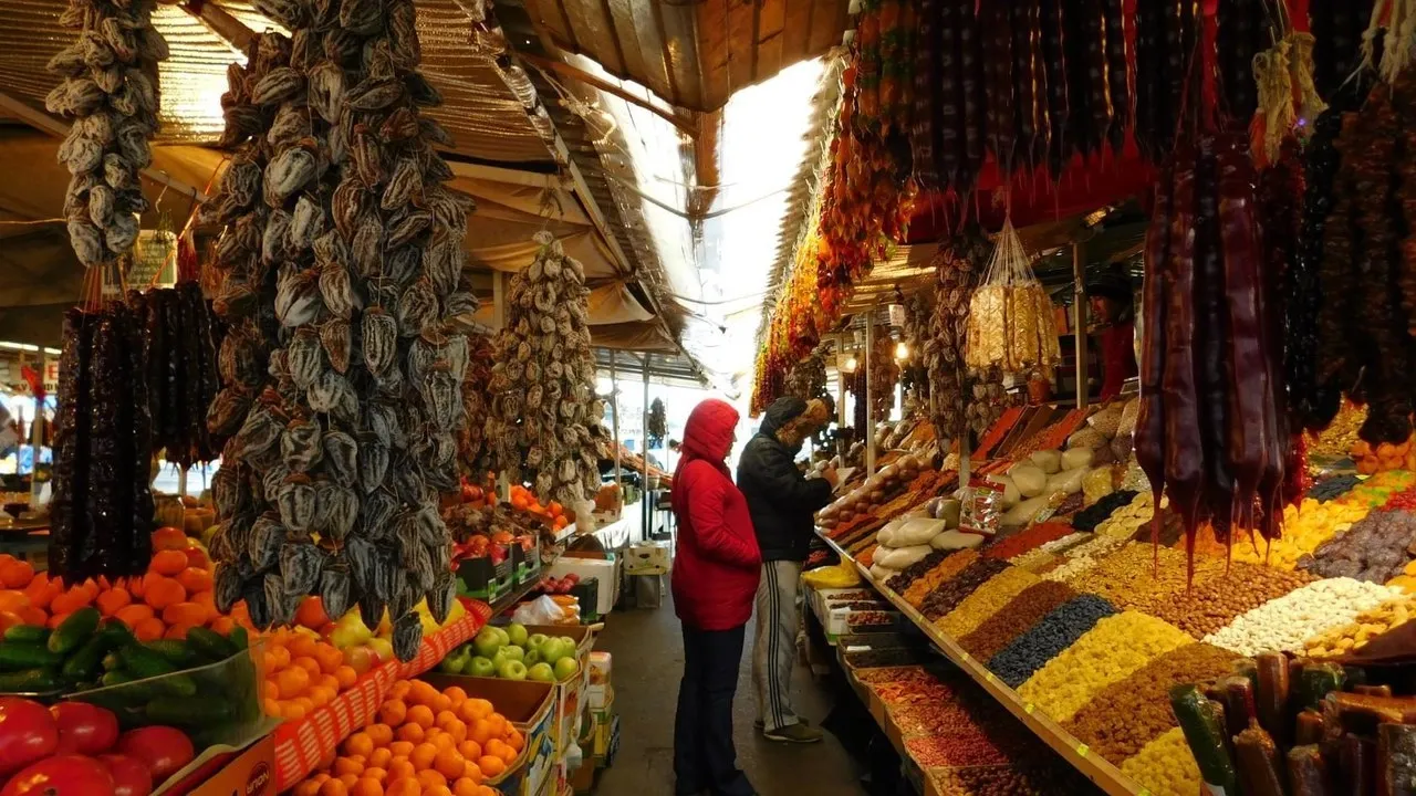 Фермерские рынки в Краснодаре: где самые свежие продукты