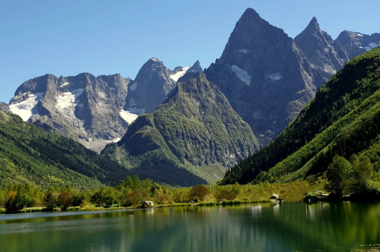 Фототуры в Карачаево-Черкесию: лучшие локации для съёмки