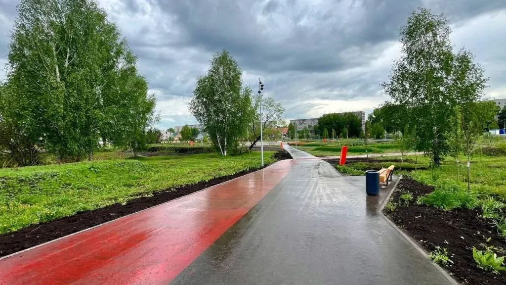 Парк 'Октябрьский' в Заринске: история и современность