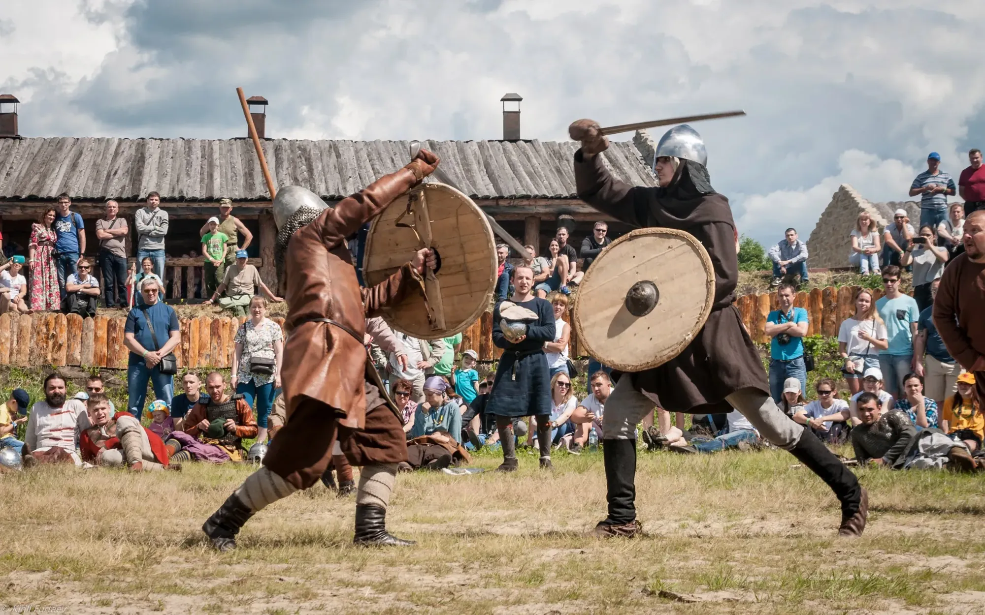 Исторические реконструкции с участием туристов