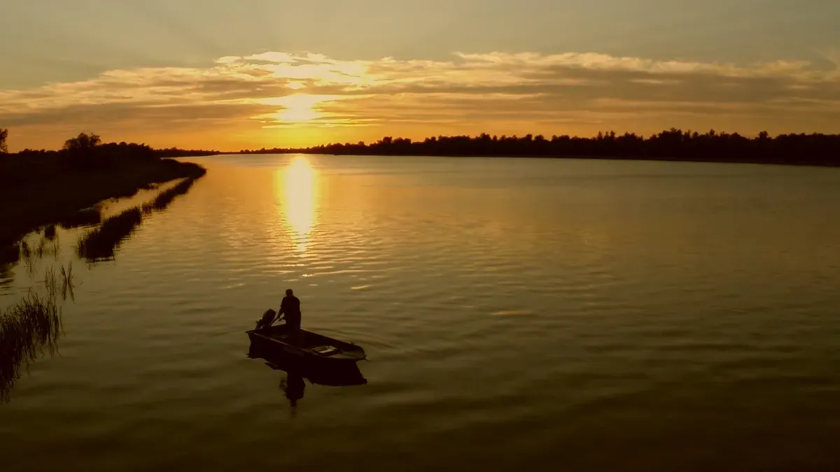 Рыбалка в Астраханской области: лучшие места и советы рыбакам