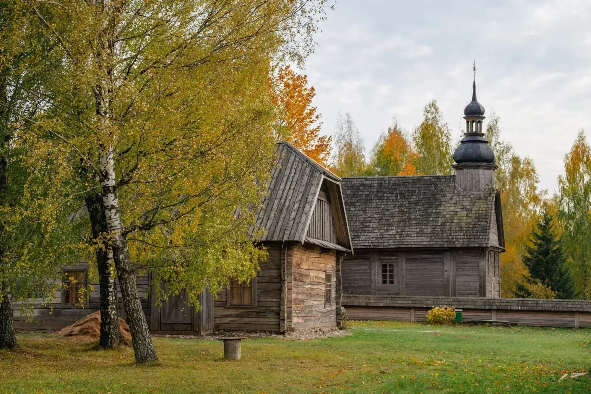 Село Моисеевичи: архитектура и быт