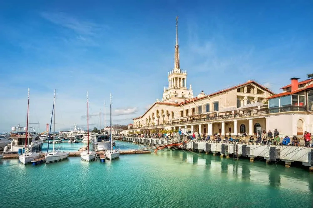 Как добраться до Сочи из Краснодара на автобусе: расписание и цена