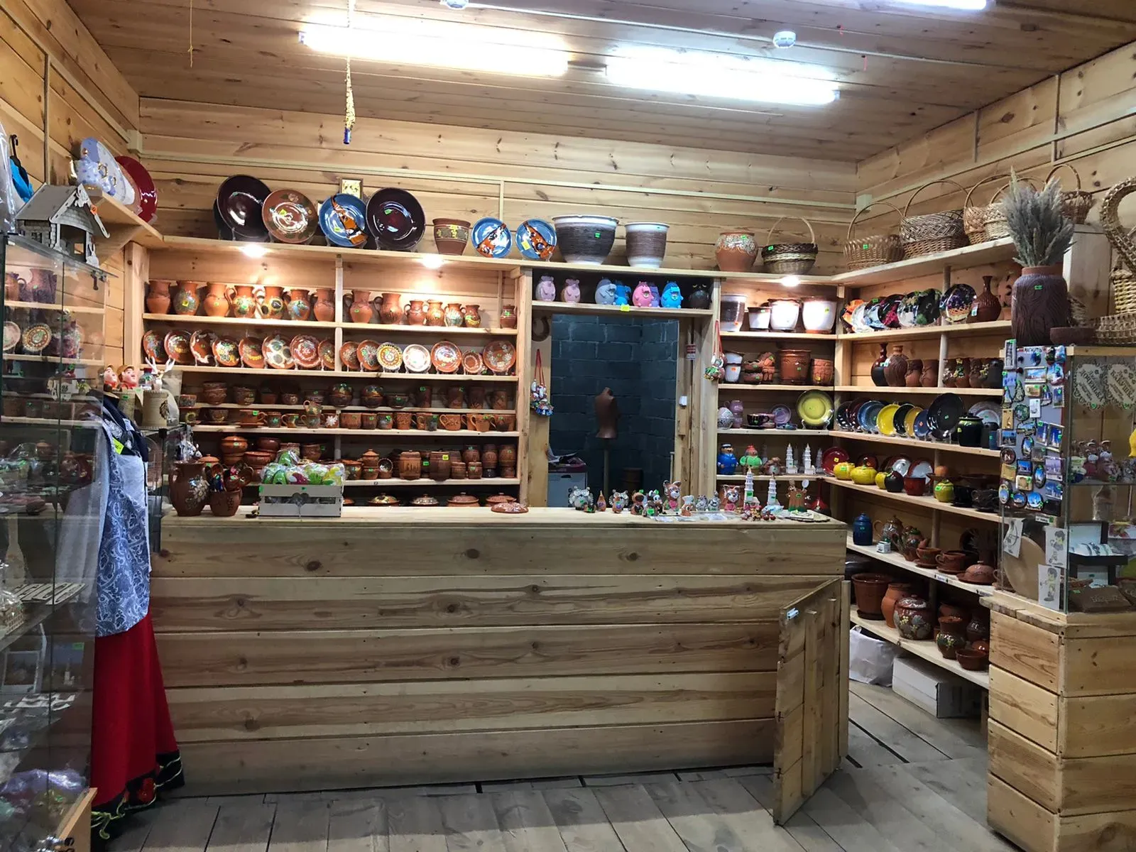 Сувенирные лавки Карелии: от калиток до шунгита