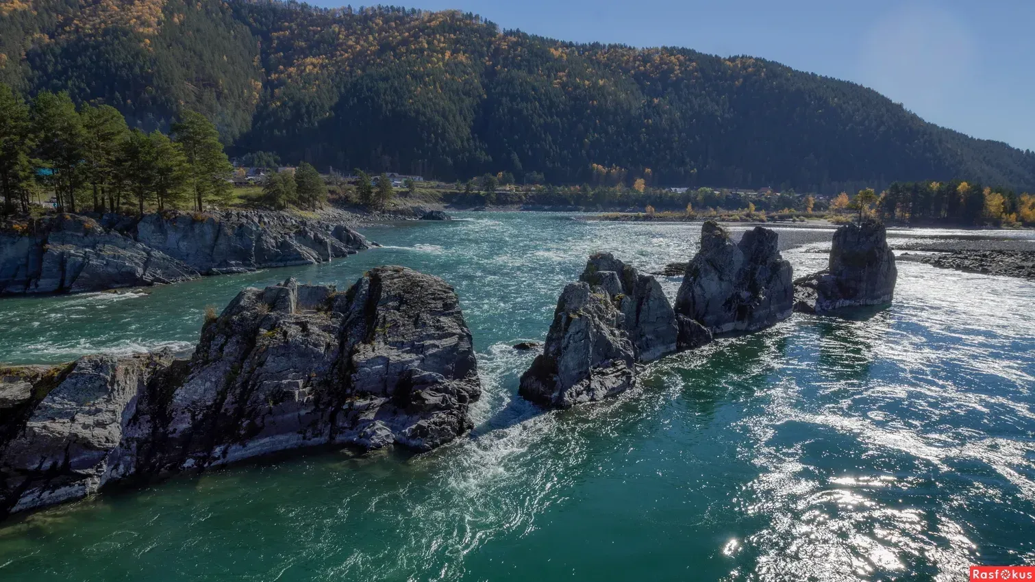 Зубы Дракона на Катуни у села Элекмонар