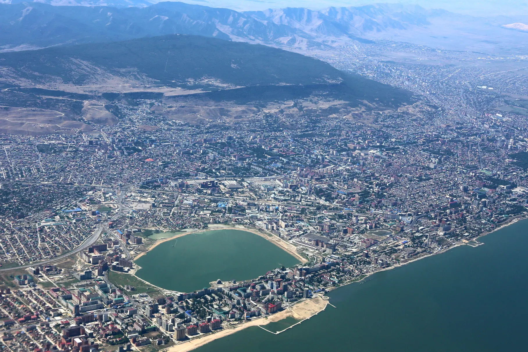 Махачкала: столица Дагестана между морем и горами