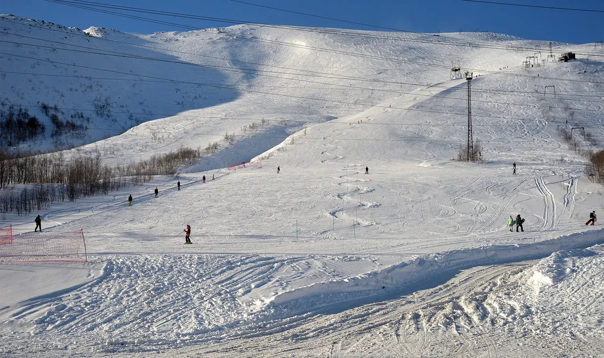 Зимние забавы в Карелии: горнолыжные курорты и трассы