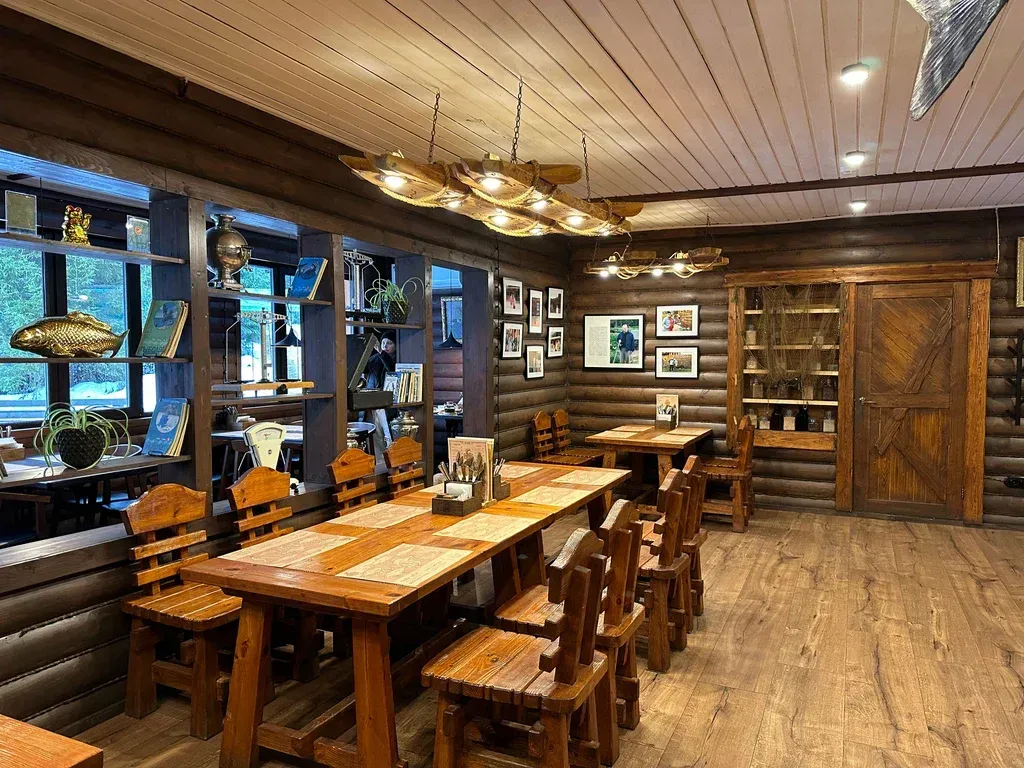 10 лучших ресторанов и кафе с местной кухней в Новгородской области