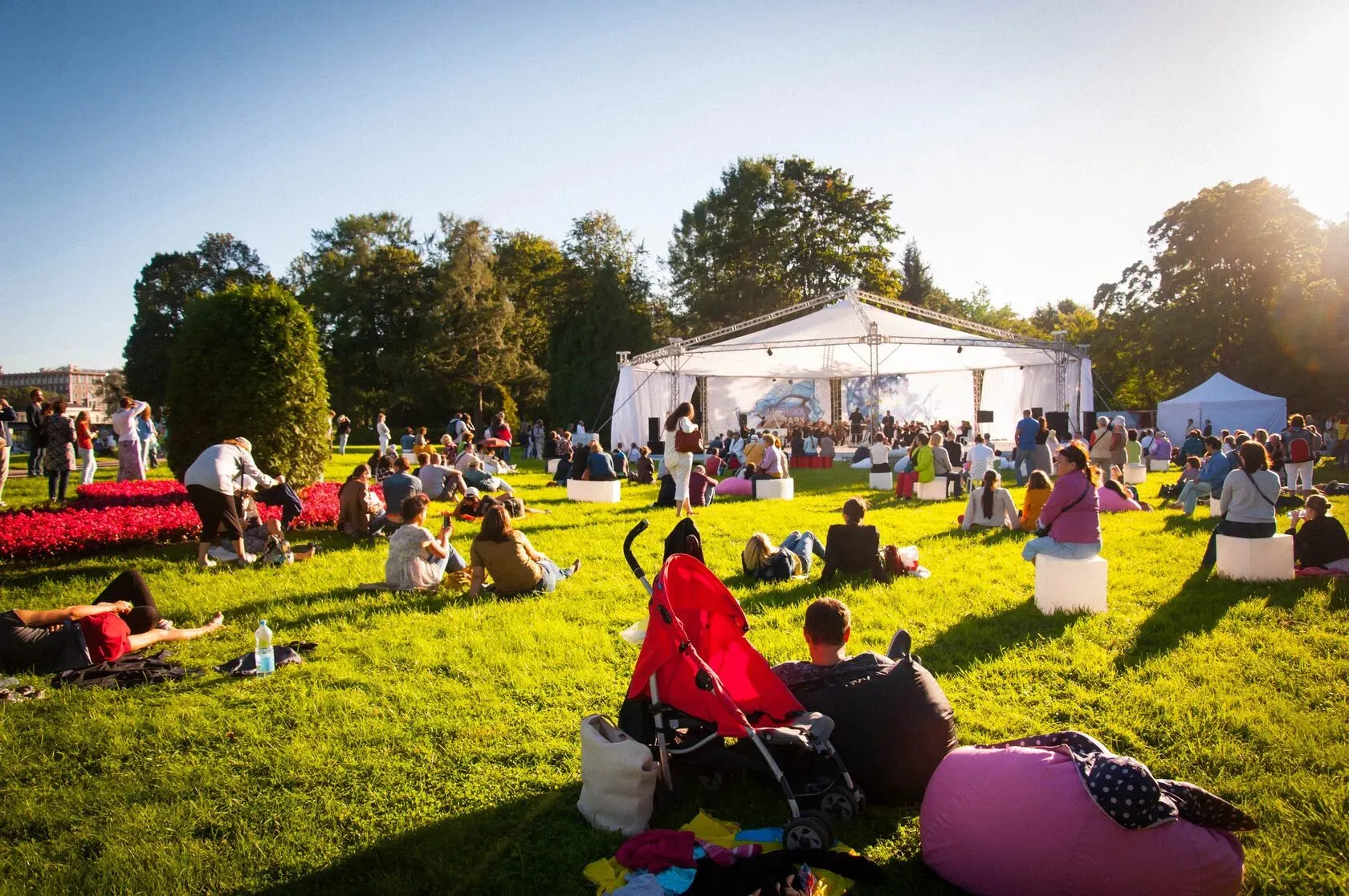 Летние фестивали под открытым небом в области